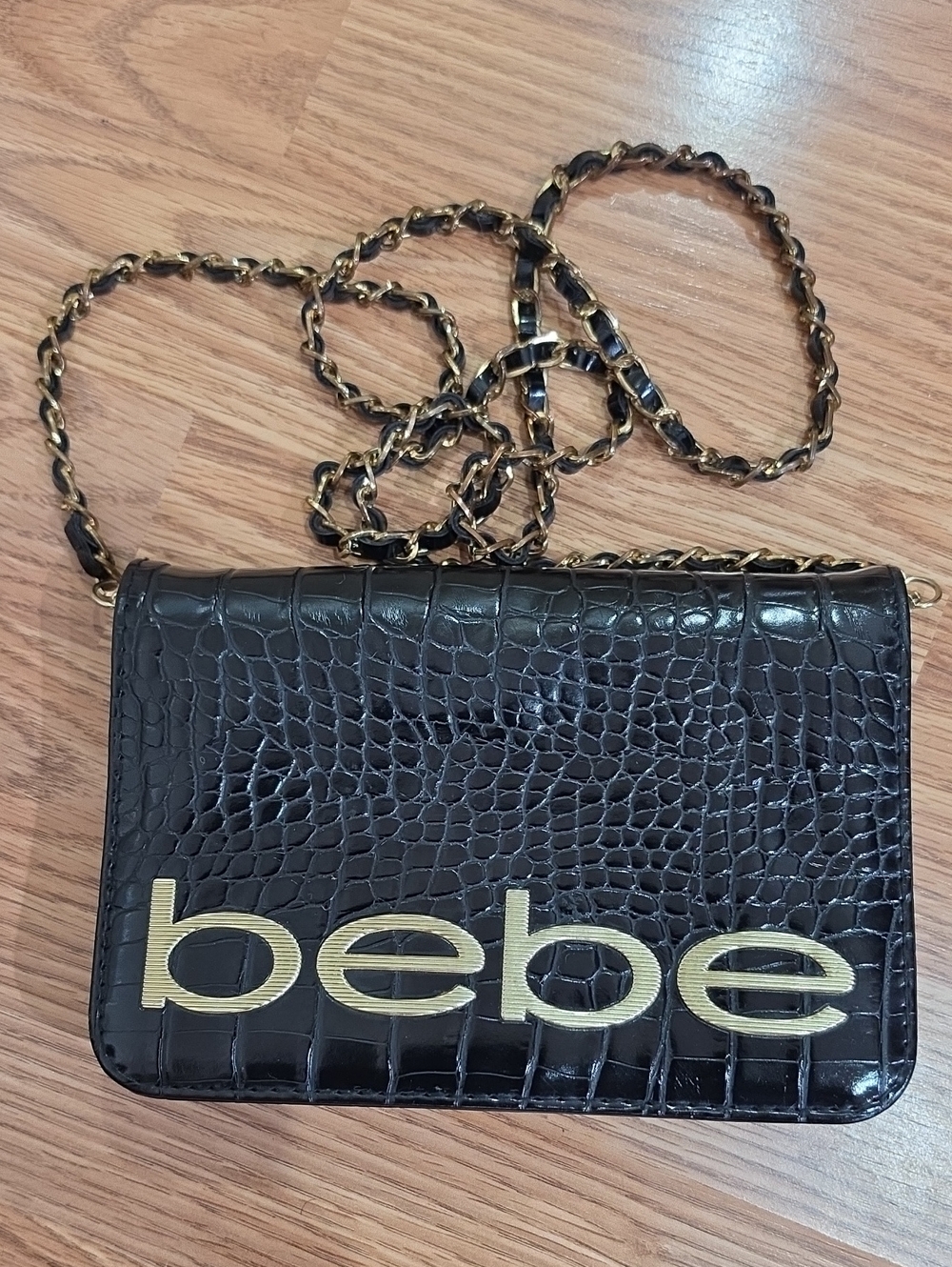 bebe Fabiola Black Stamped Crocodile Crossbody Bag – Gold Chain